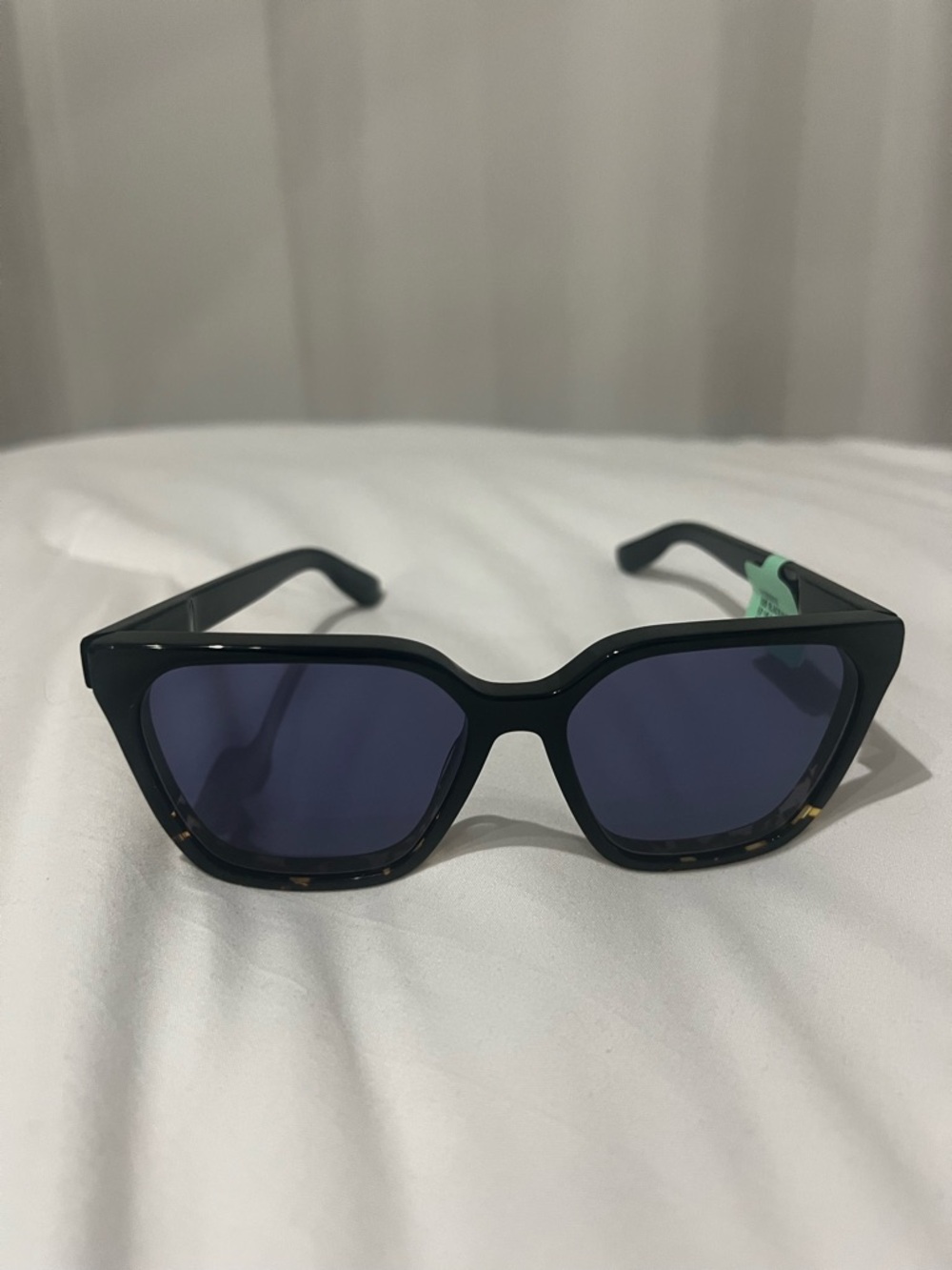 CALVIN KLEIN Women's CK25500S Sunglasses NWT